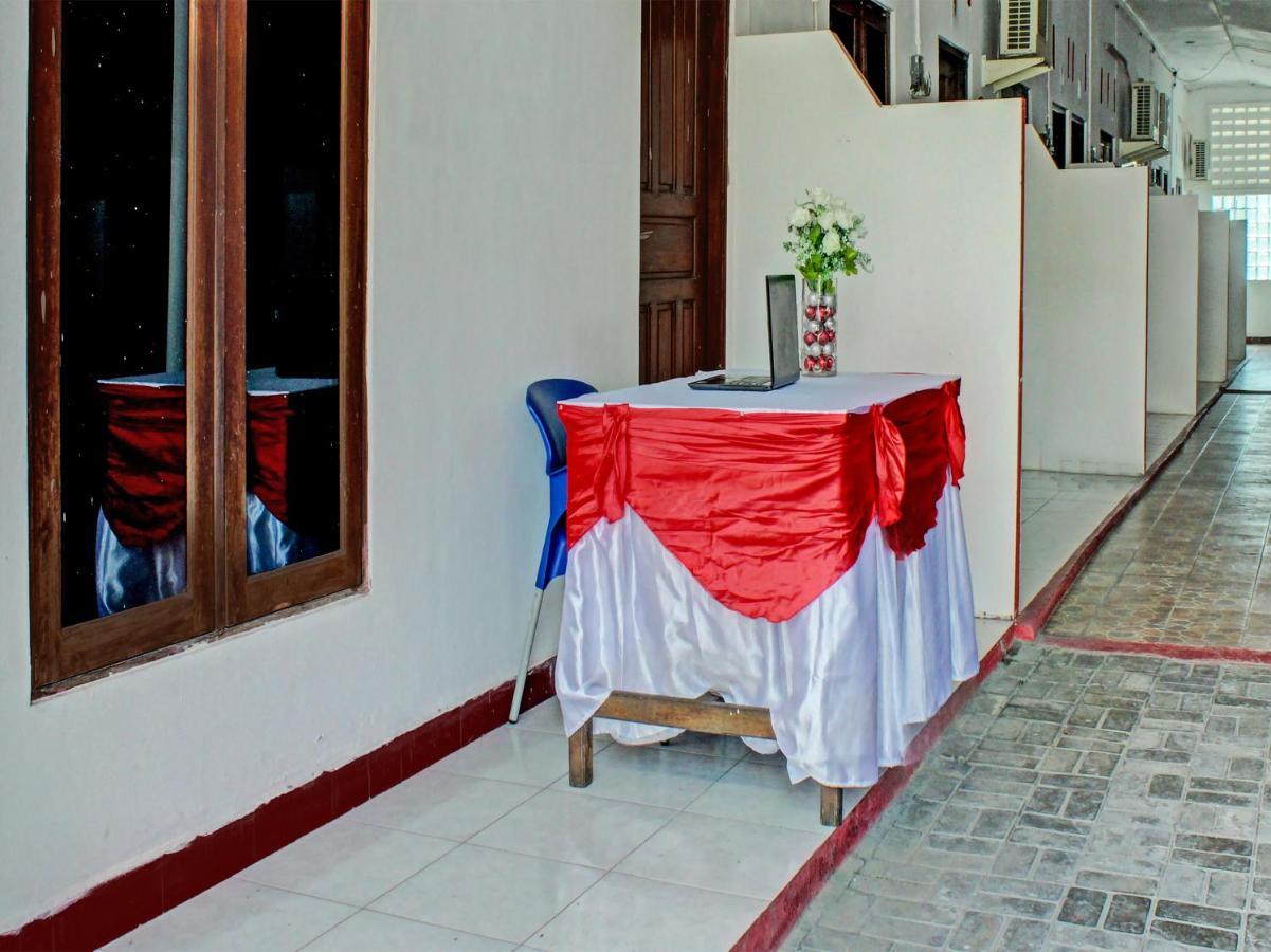 Oyo 91416 Puri 88 Homestay Kupang  Exterior foto